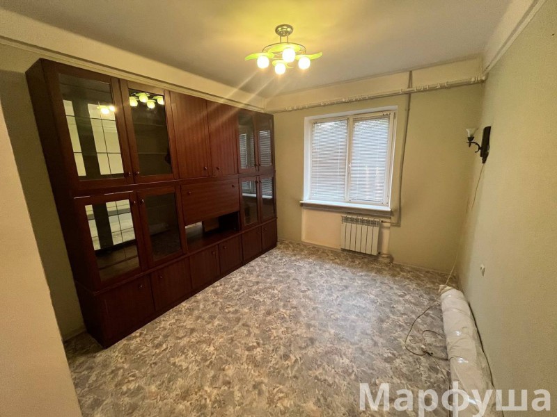 Фото Продам 3- к квартиру по ул. Крапивницкого (р- н МВД)