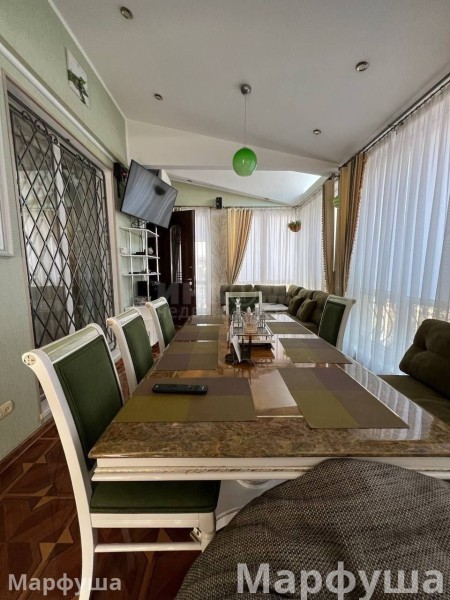 Фото Продам дом 740 м2 класса "President" в центре города Луганск