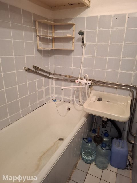 Продам с АВТОНОМНЫМ отоплением 2х комнатную квартиру на кв. 50 лет Октября