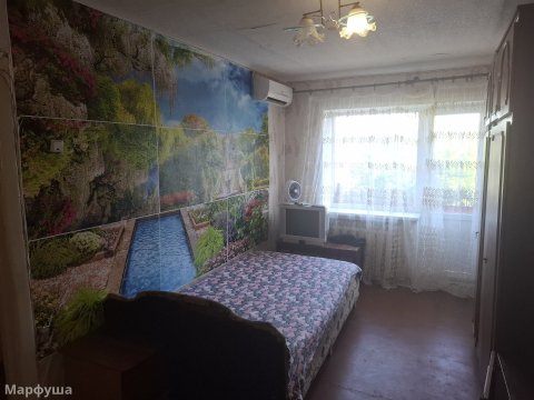 Сдам 1-х комн.квартиру на Городке Завода Ор 3/5-эт,2-остановки до Пед.Института,и 1,5 ост.до Юридического университета,