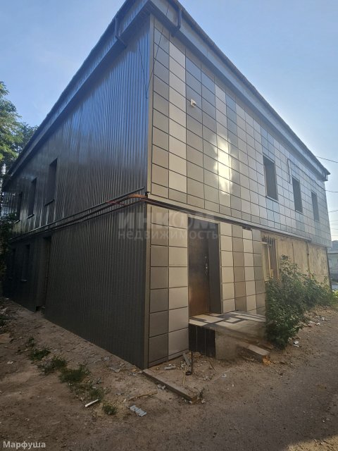 Продам Офисное Помещение 171.2 м2 в городе Луганск улица Ленина