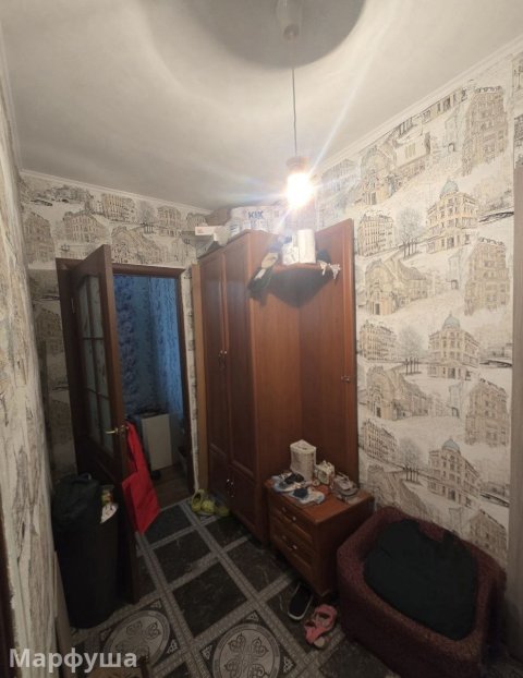 продам квартиру кв. Степной 8