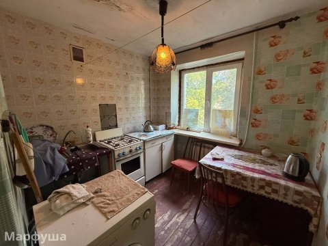 продам квартиру кв. Солнечный