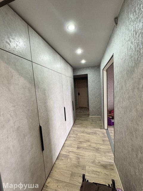 продам квартиру кв. Дзержинского