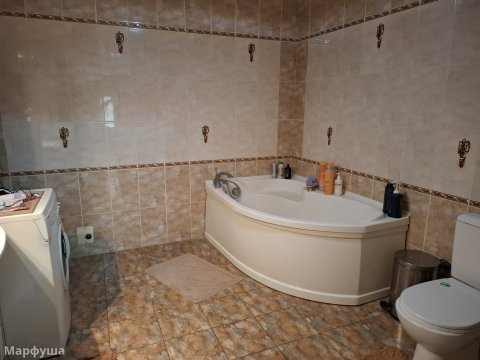 Продам хороший дом в р-н кавказского двора