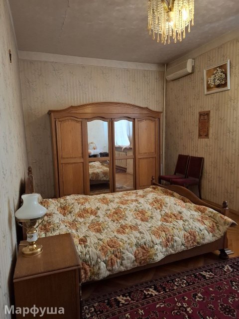 Продам 2х этажный дом р-н гостиницы Турист