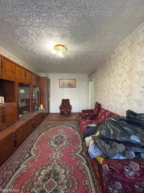 Продам 2-х комн квартиру в городе Луганск квартал Комарова