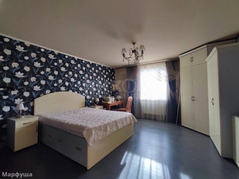 Продам дом 285 м2 в городе Луганск район "Черного Кота" 5