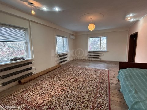 Продам 2-х этажный дом в городе Луганск улица Гоженко