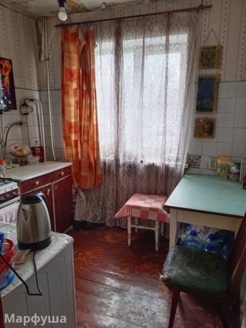 продам квартиру ул. А. Линева