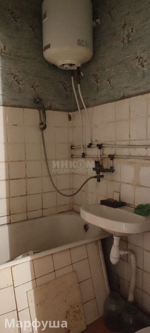 Продам 1-комн квартиру в городе Луганск квартал Солнечный