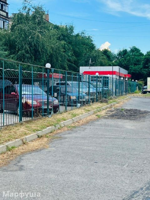 Продам помещение 100 м2 в центре города Луганск квартал Димитрова