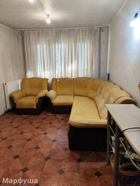 продам квартиру на кв. Солнечный