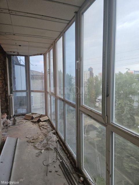 Продам квартиру 326м2 в центре города Луганск Площадь Героев Великой Отечественной Войны