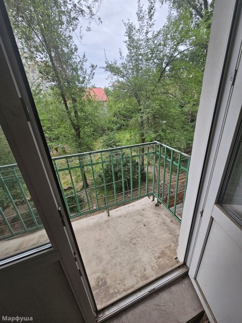 Продам 3-х комн квартиру с авт отоп в городе Луганск улица Владимира Шевченко