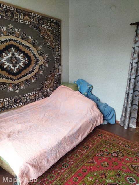 продам полугостинку ул. Годуванцева