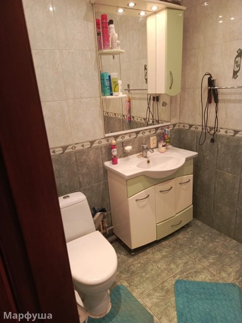 продам квартиру ул. Курчатова