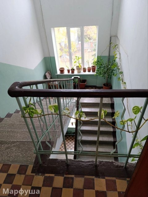 продам квартиру пл. Героев ВОВ