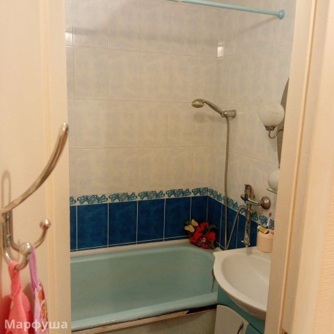 продам квартиру кв. Ворошилова пгт. Юбилейное