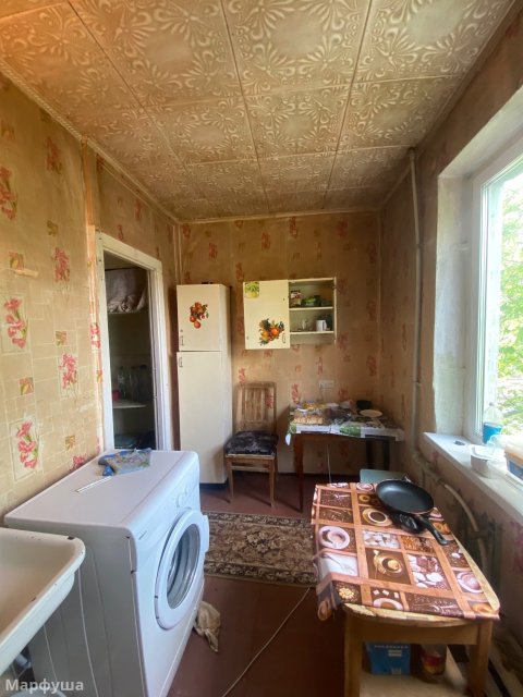 продам квартиру кв. Дзержинского