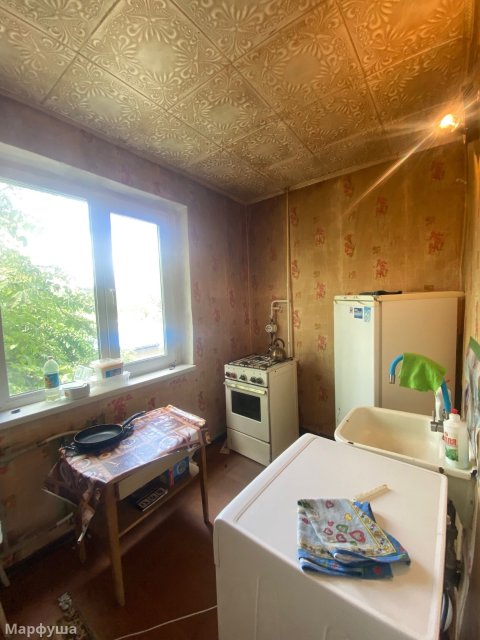 продам квартиру кв. Дзержинского