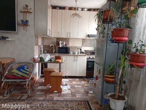 продам квартиру кв. Комарова