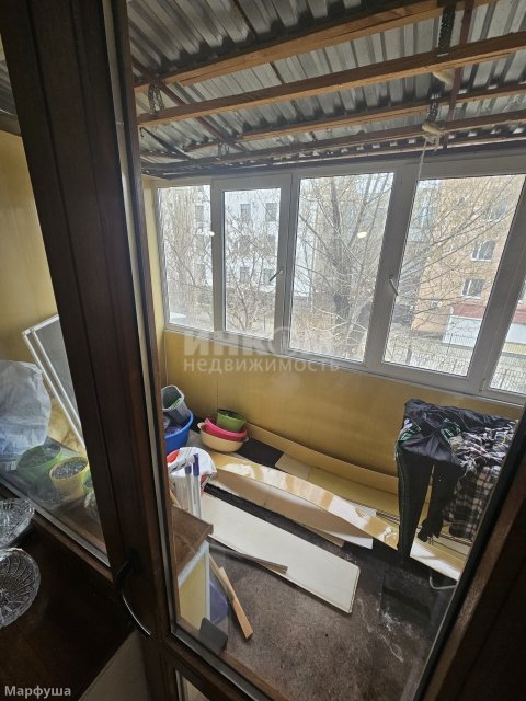 Продам 2-х комн квартиру в Центре города Луганск площадь Великой Отечественной Войны