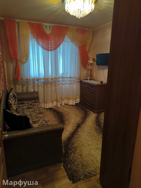 Продам 3х комнатную квартиру  в городе Луганск Жовтневый з-р квартал Волкова