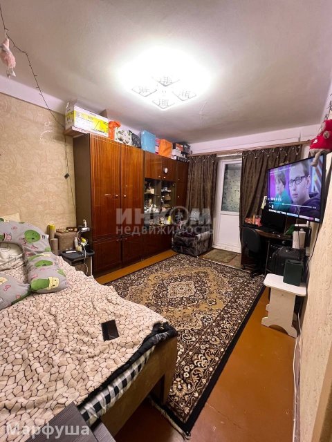 Продам 2-х комн квартиру в городе Луганск квартал Жукова