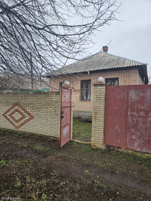 Продам дом 90м2 в Центре города Луганск улица Звейнека