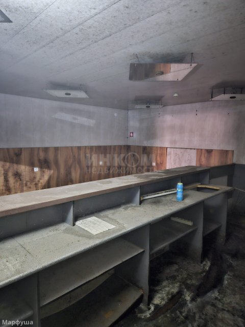 Продам помещение 143м2 в центре города Луганск улица Демехина