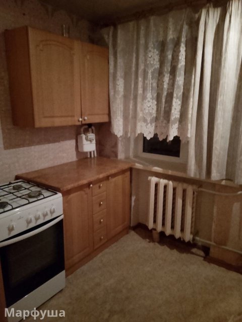 Продам 2-х комн квартиру в городе Луганск городок завода Октябрьской Революции