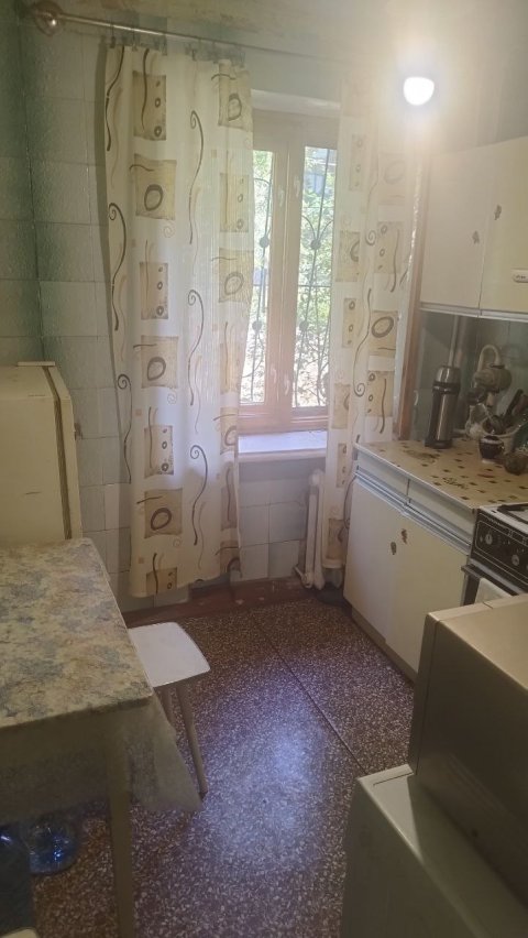 продам квартиру кв. Жукова