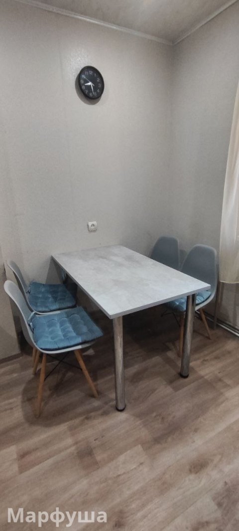 2 комнатная кв.южный дом 6