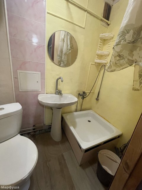 Сдам 1ком кв на востоке 1-2чел