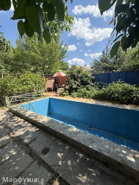 Продается дом р-н тц"Атриум"