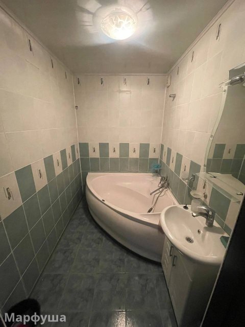 Продам 2х ком квартиру, 5/12 на Мирном