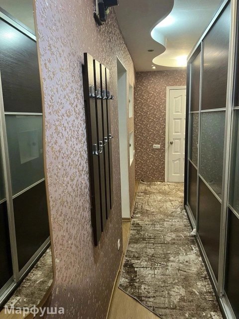 Сдам 2-комнатную квартиру в самом центре Луганска — ул. Советская (ост. Донбасс)