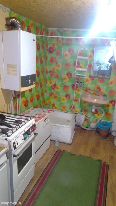 Сдается флигель в центре Лугзнска не дорого