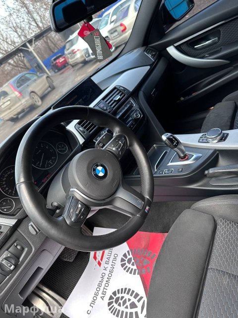 BMW x_Drive 320