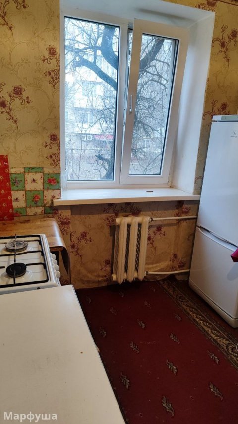 Сдается флигель в Луганске в центре