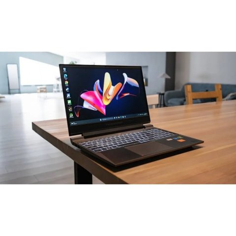 Новый Игровой ноутбук ThundeRobot 911 X