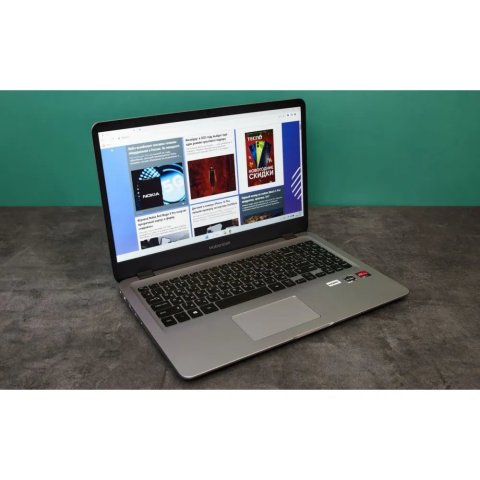 Maibenben M547 15.6" AMD Ryzen 7 PRO 4750U 1700MHz/1920x1080/8GB/512GB SSD/AMD Radeon RX Vega 7/Wi-Fi/