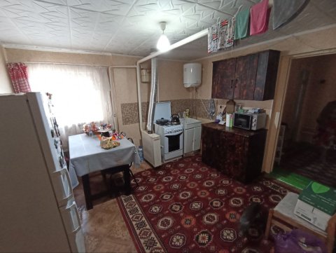 продам квартиру на земле (р-н парка Горького)