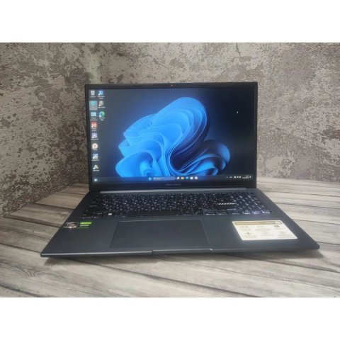 Asus vivo pro 15 Ryzen 5 5600h Ram 16 SSD 480  Rtx 3050