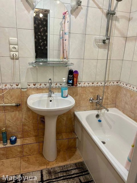 САМЫЙ ЦЕНТР район центрального рынка (ул. Коцюбинского!)