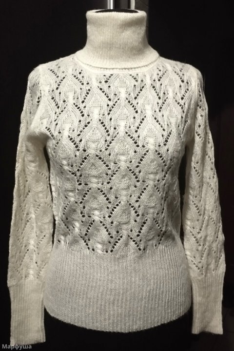 Продаётся женский свитер