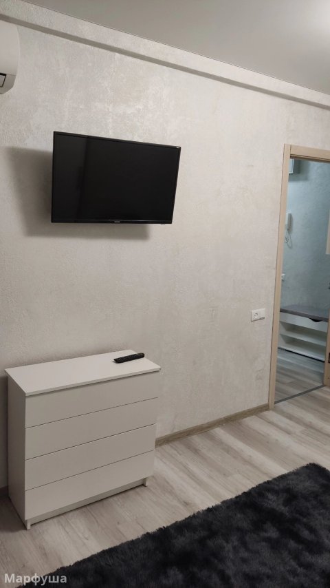 1КОМН. квартира ПОСУТОЧНО  ВОСТОЧНАЯ ЧАСТЬ ГОРОДА