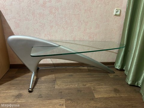 Продам журнальный столик