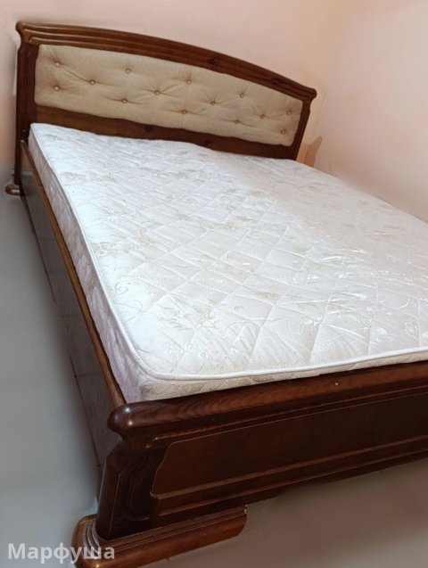 Продам деревянную кровать